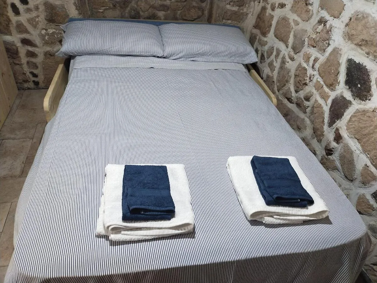 Palauet Cosy Old Town Apartment In Alghero For 1 Person