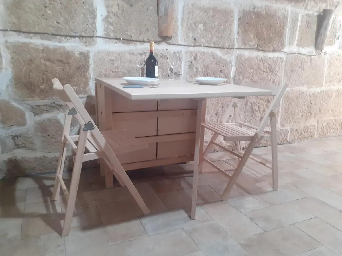 Palauet Cosy Old Town Apartment In Alghero For 1 Person Italy